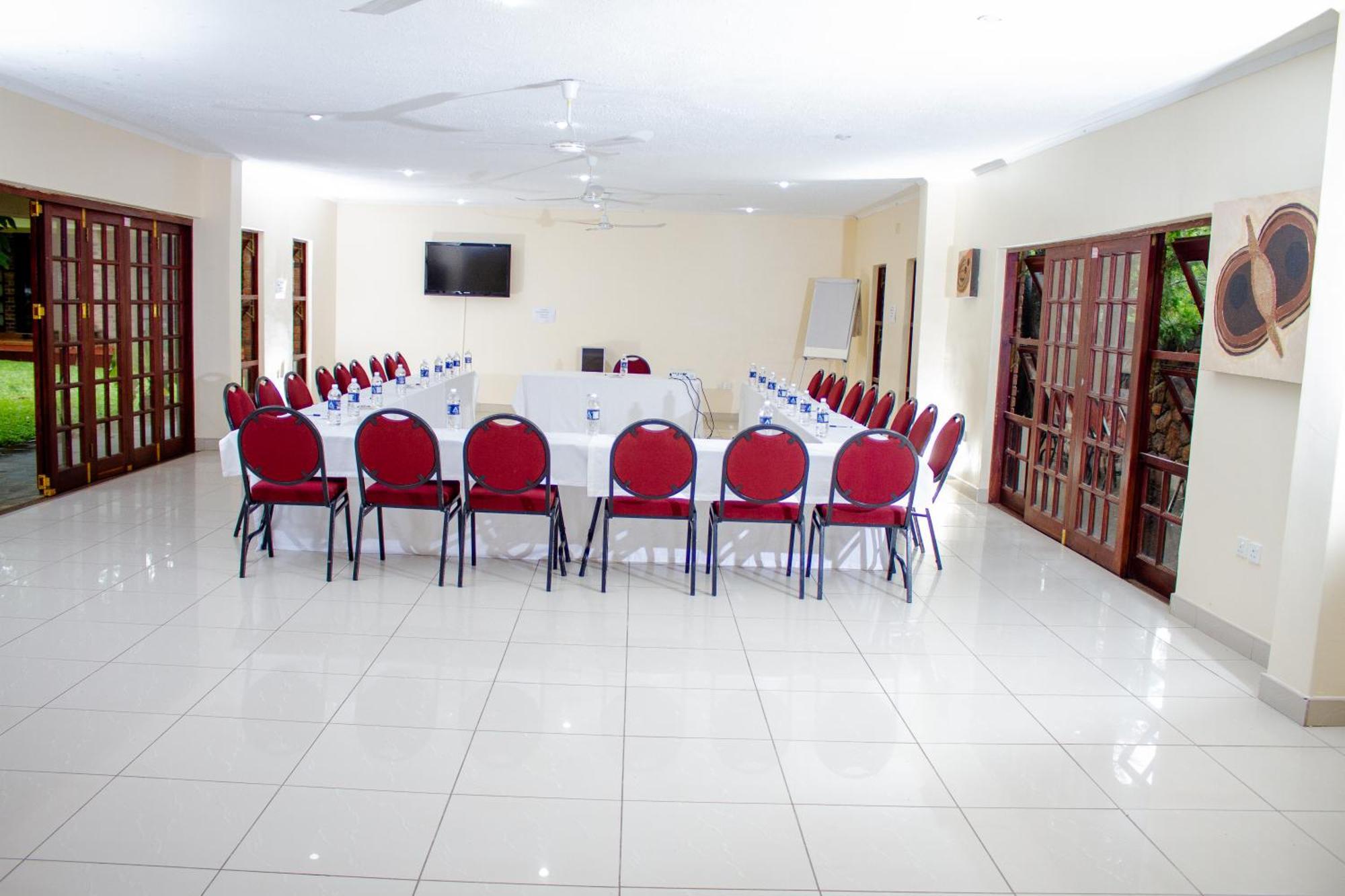 Matilinda Lodge Bulawayo Dış mekan fotoğraf